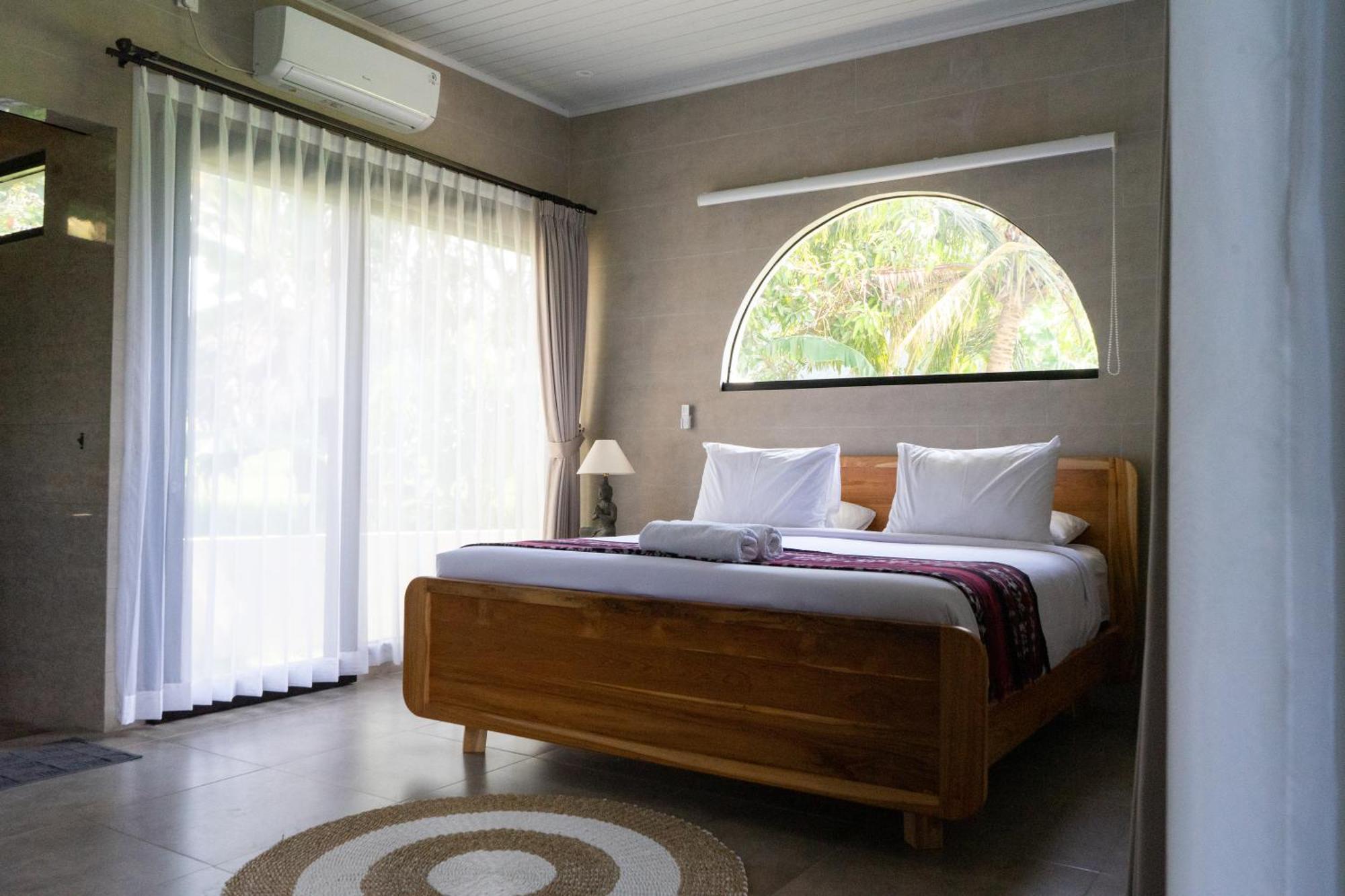 Mandevilla Villa